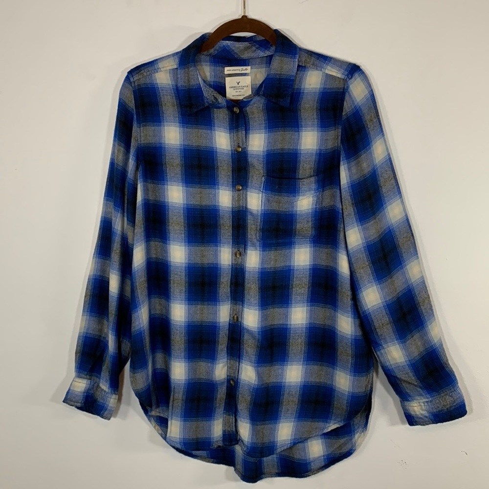 American Eagle Outfitters Boyfriend Fit Women’s Size M Plaid Flannel Shirt Top